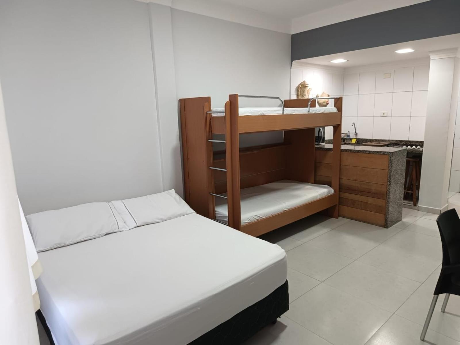 גוארויה Apartamento Estudio Na Pitangueiras מראה חיצוני תמונה
